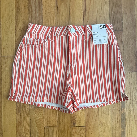 NWT SO Stripe Shorts - Size 11/30 - Picture 2 of 6